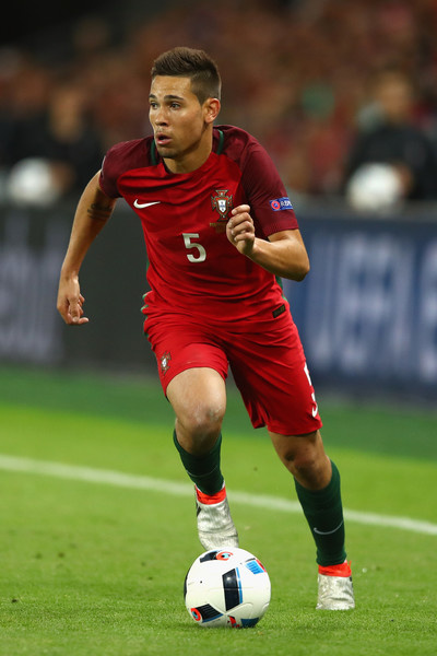 包含葡萄牙防线曝光,战术漏洞成弱点的词条 包含葡萄牙防线曝光,战术漏洞成弱点的词条