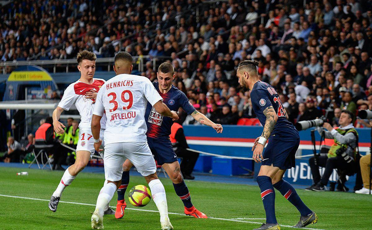 南特客场战胜里尔,取得胜利 南特客场战胜里尔,取得胜利