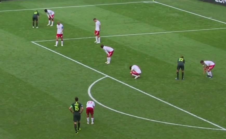 秘鲁逼平澳洲，小组排名暂时调整