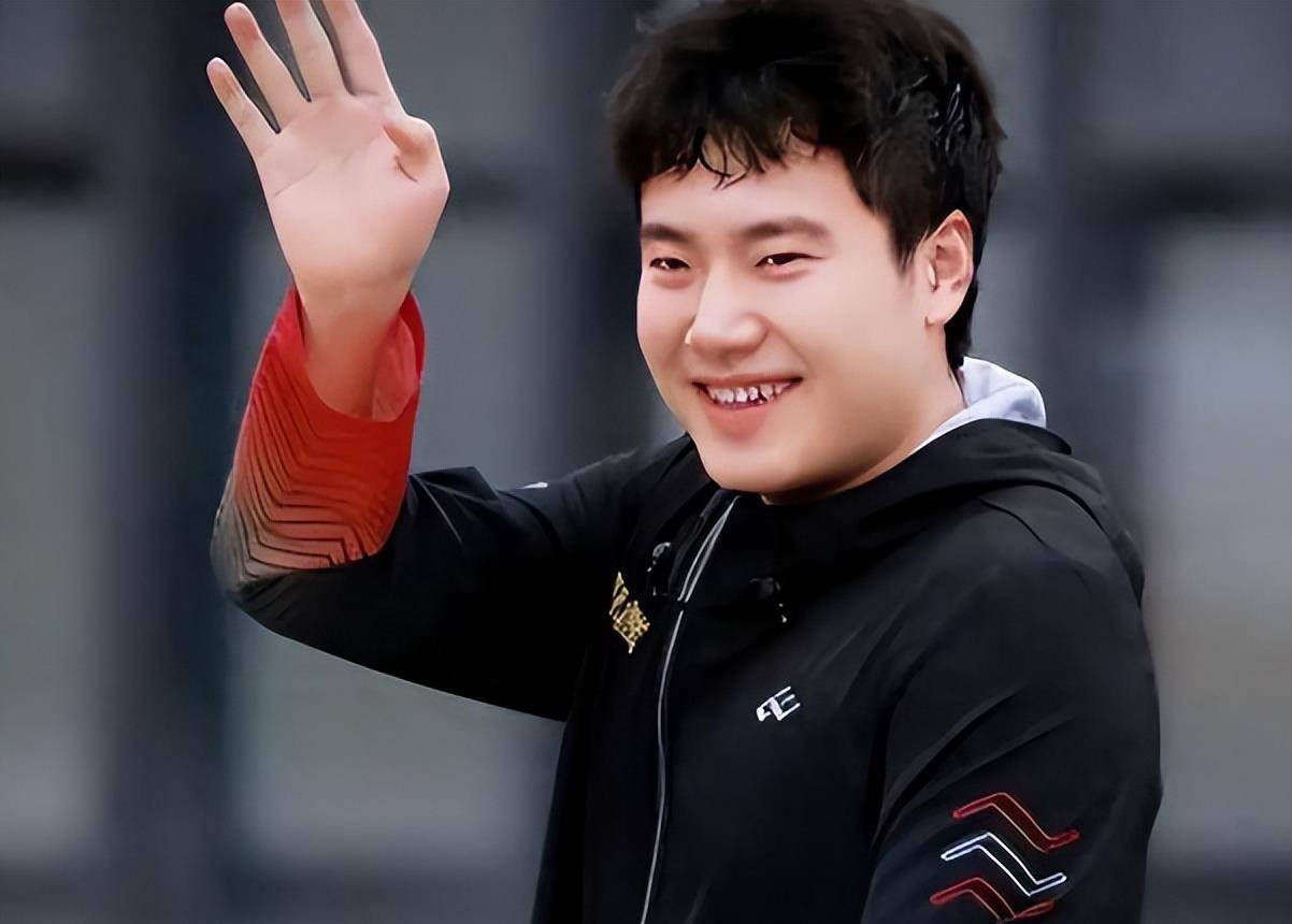 瑞典队轻取日本队，梁靖崑高光表现